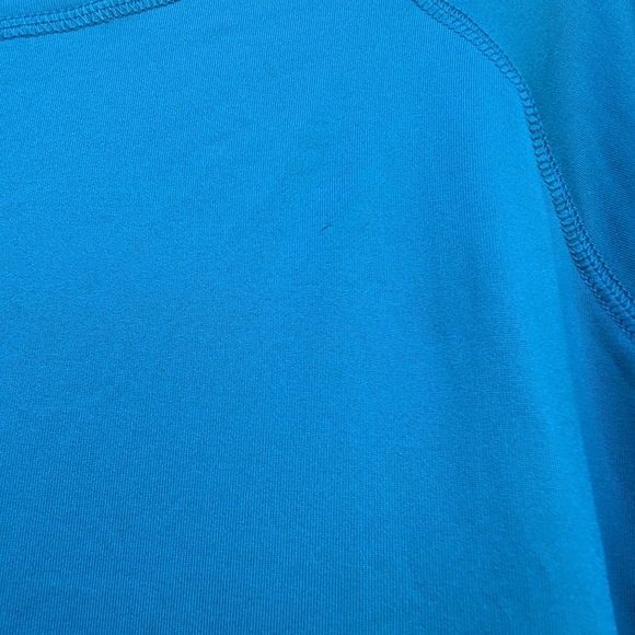 Tek Gear Adaptive Long Sleeve Performance Tee Color: Cyprus Blue,  LARGE (EUC) - Picture 4 of 12
